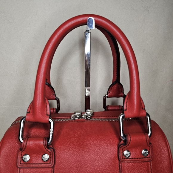 MCM small red boston - Picture 10 of 11